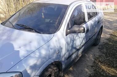 Седан Opel Astra 2004 в 