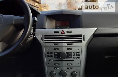 Універсал Opel Astra 2010 в 
