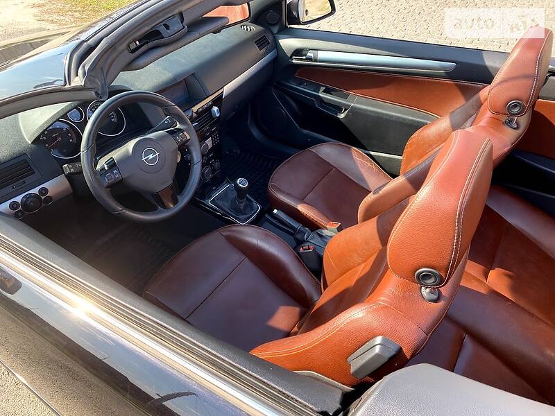 Кабріолет Opel Astra 2007 в Житомирі