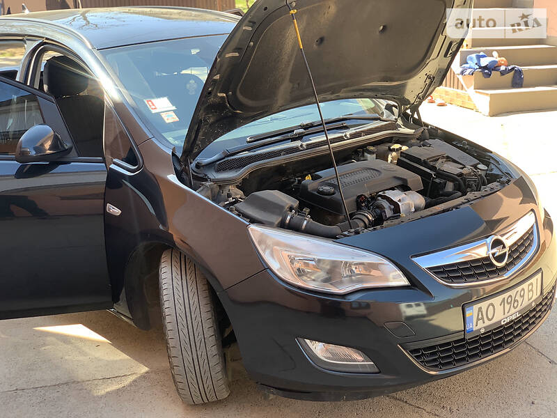 Універсал Opel Astra 2012 в Хусті фото 24 Універсал Opel Astra 2012 в Хусті