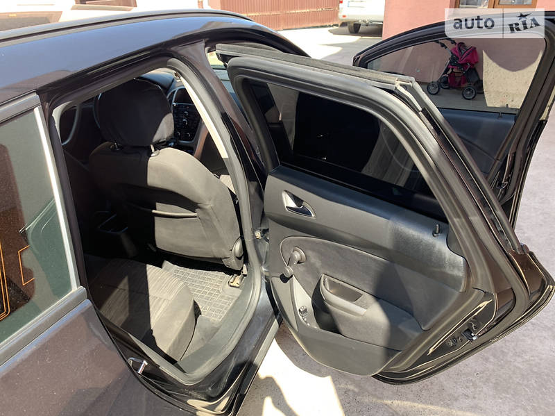 Універсал Opel Astra 2012 в Хусті фото 6 Універсал Opel Astra 2012 в Хусті