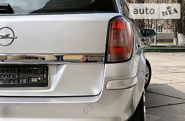 Універсал Opel Astra 2007 в 