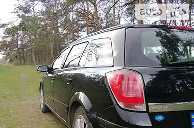 Універсал Opel Astra 2006 в 