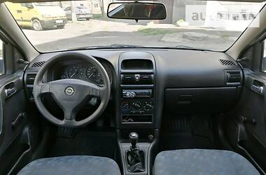 Універсал Opel Astra 2000 в 