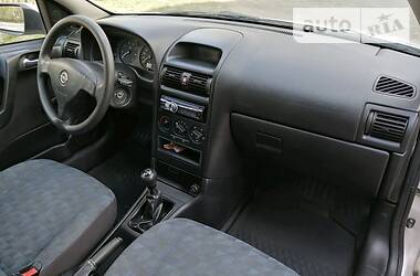 Універсал Opel Astra 2000 в 