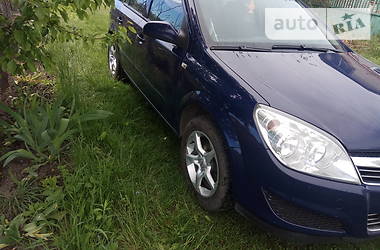 Хетчбек Opel Astra 2007 в 