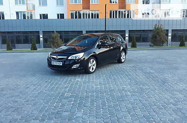 Універсал Opel Astra 2011 в 