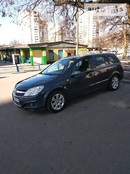 Універсал Opel Astra 2007 в Олевську