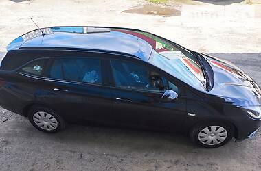 Універсал Opel Astra 2016 в 