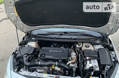 Універсал Opel Astra 2011 в 