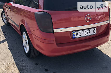 Універсал Opel Astra 2007 в Чернівцях