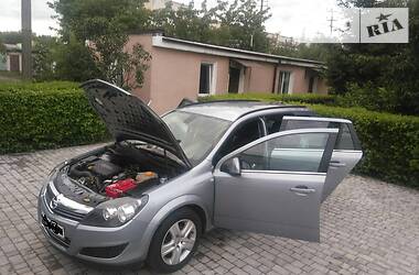 Универсал Opel Astra 2010 в Ковеле