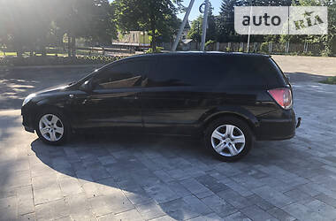 Универсал Opel Astra 2007 в Тячеве