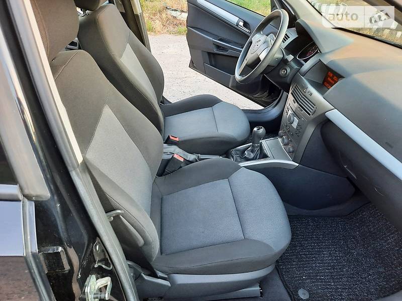 Універсал Opel Astra 2006 в Полтаві фото 36 Універсал Opel Astra 2006 в Полтаві
