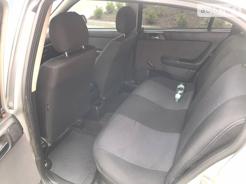 Седан Opel Astra 2006 в Хмельницькому