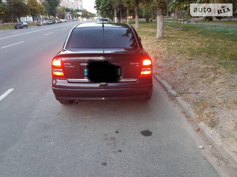 Седан Opel Astra 2001 в Броварах