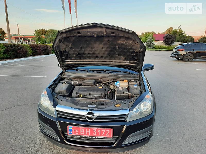 Універсал Opel Astra 2006 в Полтаві