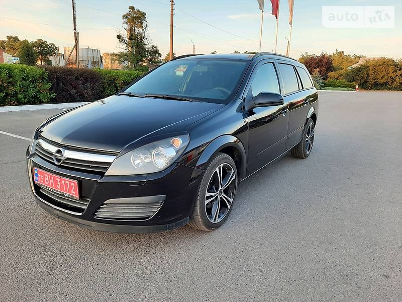 Універсал Opel Astra 2006 в Полтаві