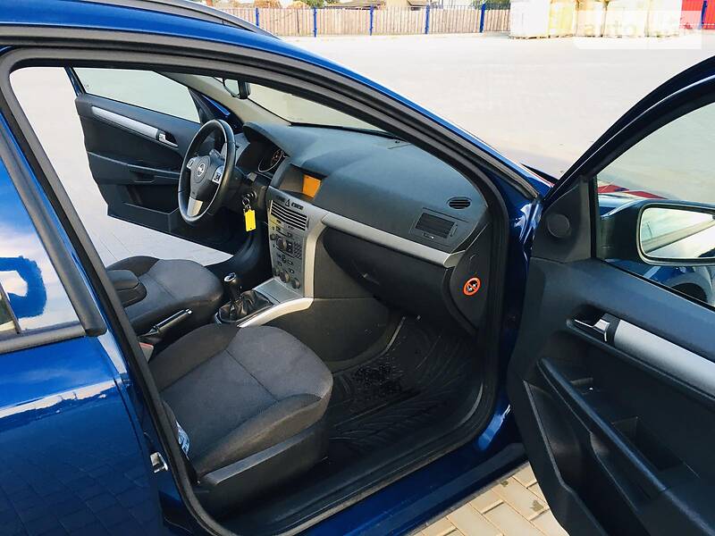 Универсал Opel Astra 2009 в Ковеле