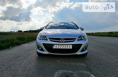 Универсал Opel Astra 2013 в Тернополе