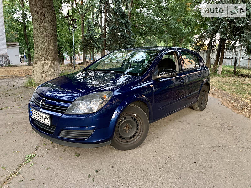 Хэтчбек Opel Astra 2005 в Виннице