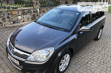 Універсал Opel Astra 2009 в 