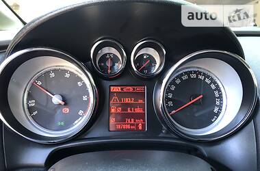 Універсал Opel Astra 2014 в 