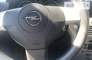 Другие легковые Opel Astra 2008 в Стрые