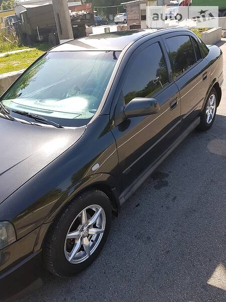Седан Opel Astra 2001 в Броварах