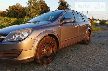 Универсал Opel Astra 2006 в Житомире