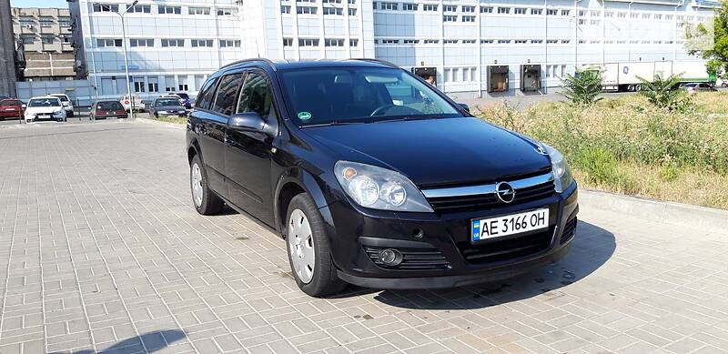 Універсал Opel Astra 2007 в Дніпрі