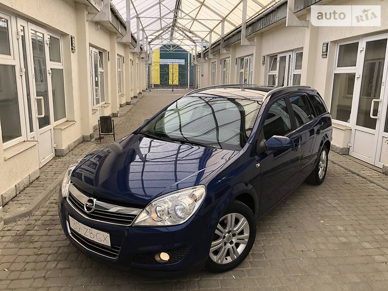 Универсал Opel Astra 2008 в Стрые