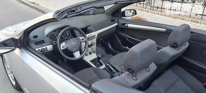 Opel Astra 2008