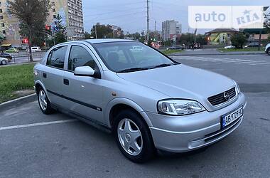 Хэтчбек Opel Astra 1998 в Виннице