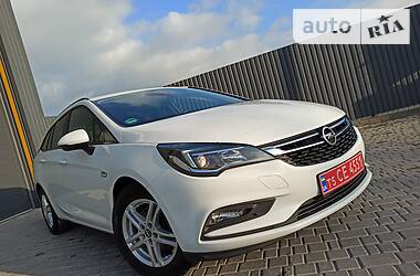 Универсал Opel Astra 2016 в Виннице