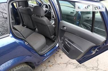 Универсал Opel Astra 2010 в Ровно