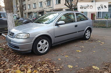 Хэтчбек Opel Astra 2003 в Одессе