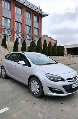 Универсал Opel Astra 2014 в Одессе