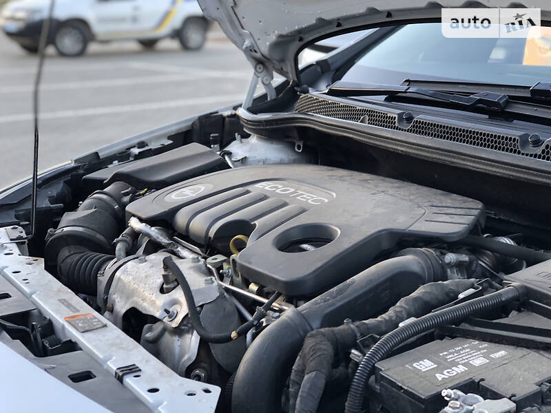 Універсал Opel Astra 2015 в Дрогобичі