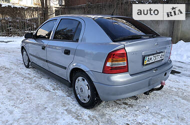 Хэтчбек Opel Astra 2001 в Виннице