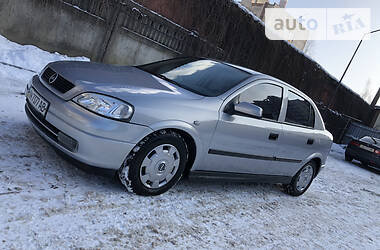 Хэтчбек Opel Astra 2001 в Виннице