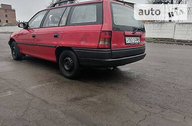 Универсал Opel Astra 1996 в Ровно
