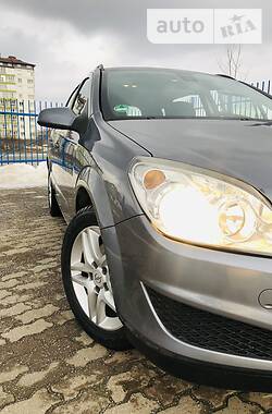 Универсал Opel Astra 2007 в Ивано-Франковске