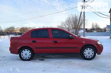 Седан Opel Astra 2007 в Староконстантинове