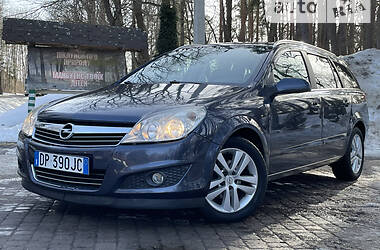 Универсал Opel Astra 2007 в Дрогобыче