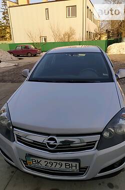 Универсал Opel Astra 2013 в Сарнах