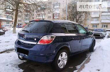 Хэтчбек Opel Astra 2012 в Киеве