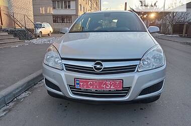 Универсал Opel Astra 2008 в Луцке