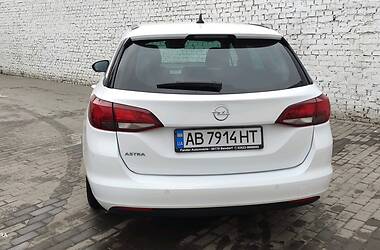 Универсал Opel Astra 2016 в Виннице