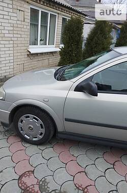 Седан Opel Astra 2006 в Виннице